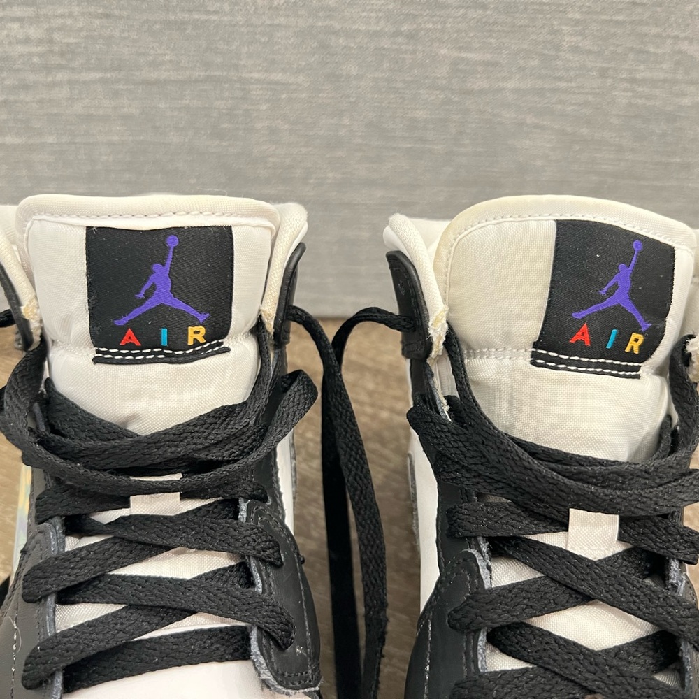 Air Force 1 Mid Hologram sneakers - Picture 10 of 11
